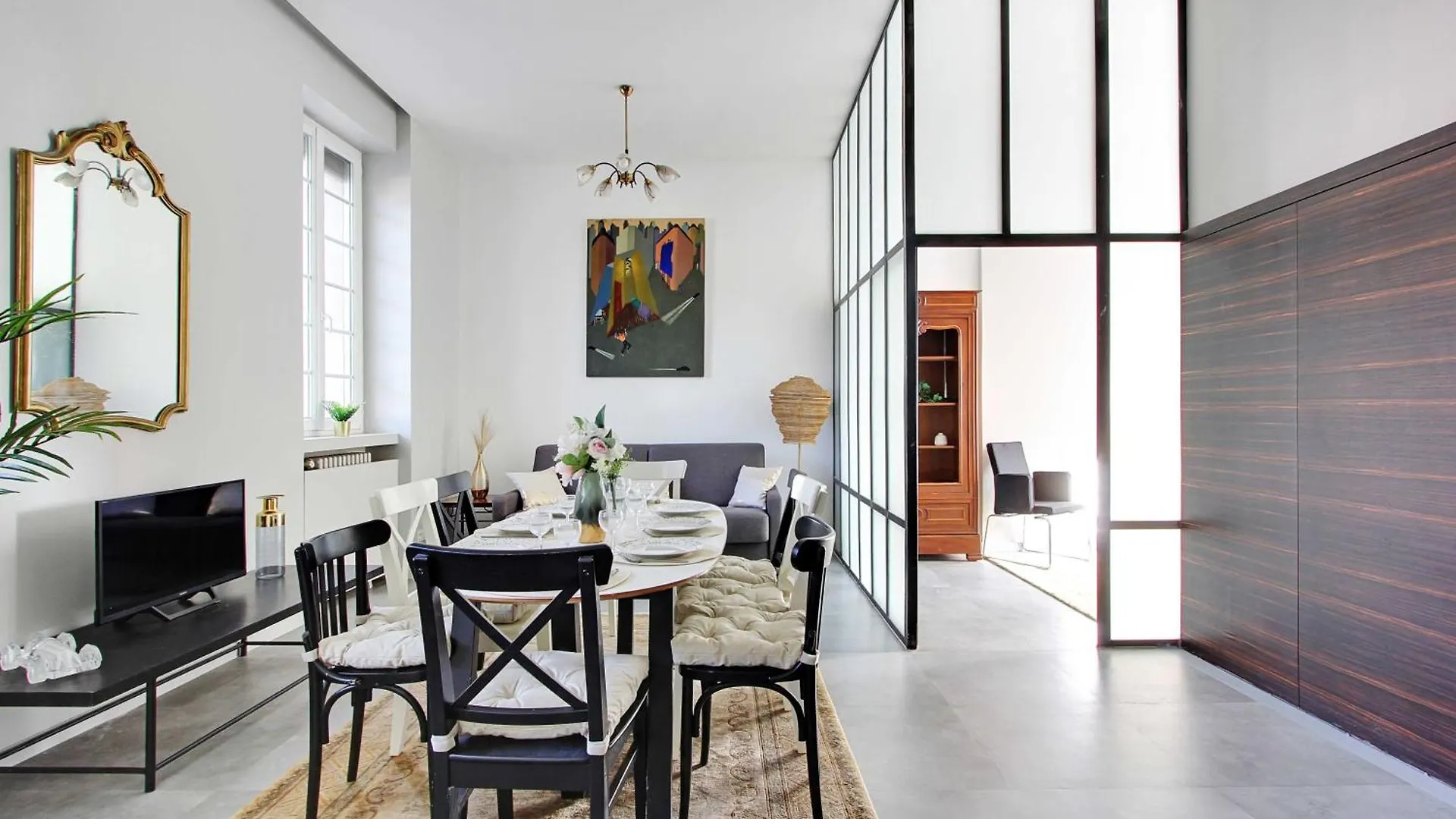 Magnificent Apartment - 2Br-7P - Les Buttes Chaumo Paris 0*,  Fransa